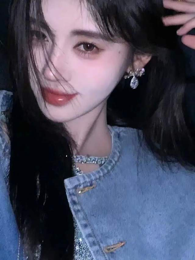 明星如何利用演技和美商逆袭扭转极差的口碑？刘浩存和鞠婧祎的成功案例