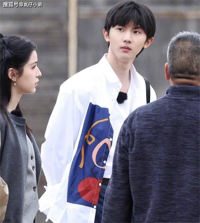 张颂文主演的《狂飙》综艺节目再次亮相，高启兰惊艳亮相與剧组重聚