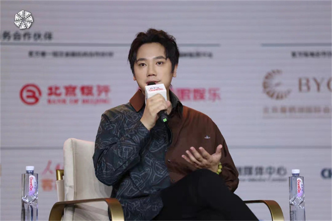 青年电影人论坛举办： 《消失的她》导演探讨两性议题 -1