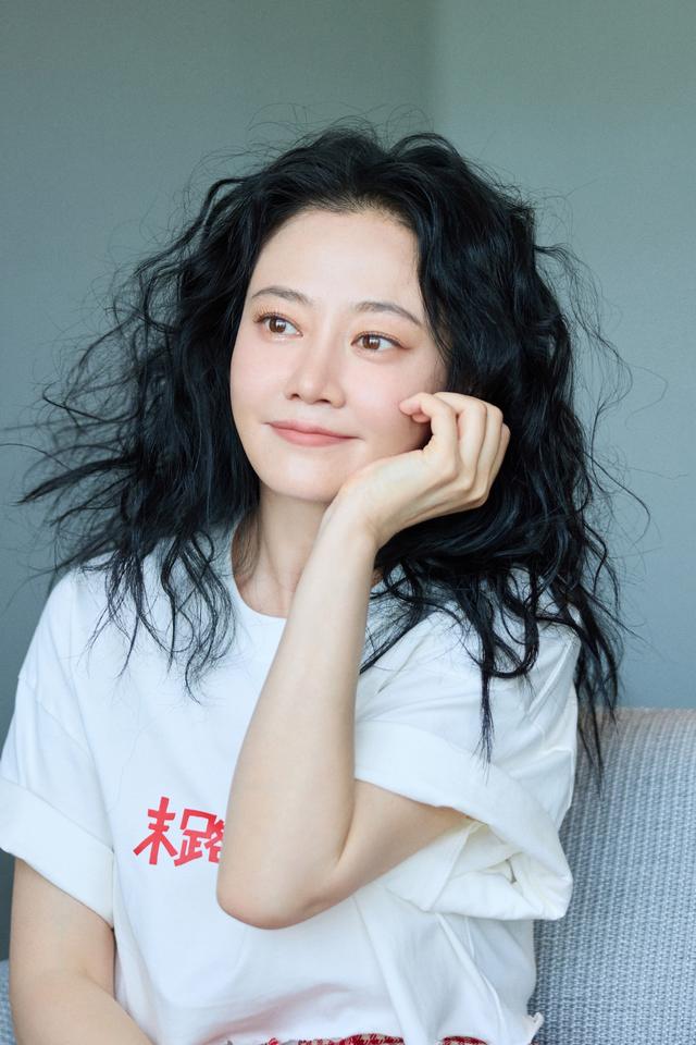 谭卓谈《末路狂花钱》：面对喜剧挑战，我感受到了压力，却更多地体会到了求变的兴奋 -1