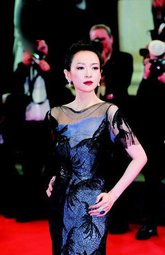 《酱园弄》新片亮相戛纳 陈可辛章子怡携手演绎张力十足 -2