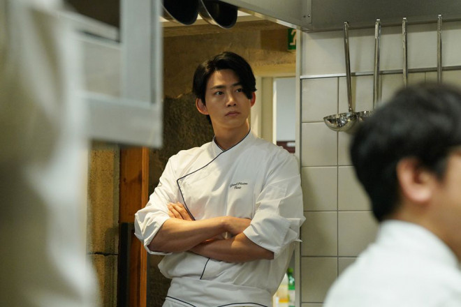 玉泽演对抗木村拓哉！演绎《巴黎大饭店》挑战三国语言 -1