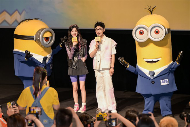 《神偷奶爸4》中国首映：大鹏与庄达菲二人默契十足 -1