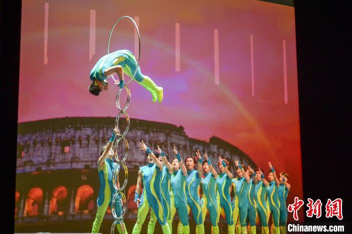 中国杂技团《青春ing》即将登陆香港舞台 -1