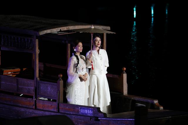 《白蛇：浮生》震撼登陆西湖，开启超级浪漫露天电影全球首映 -4