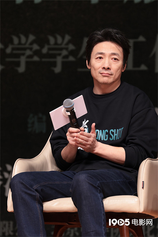 秦海璐解析《老枪》角色，祖峰形象获观众共鸣 -2