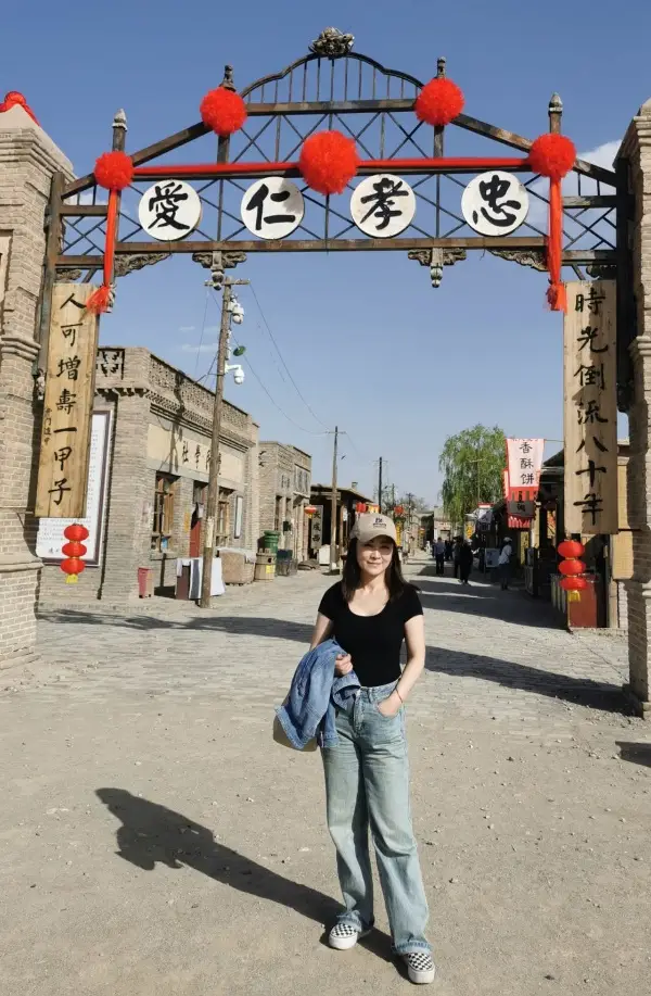 周彦辰助推《姐妹兄弟》国剧出海，收获广泛赞誉 -1