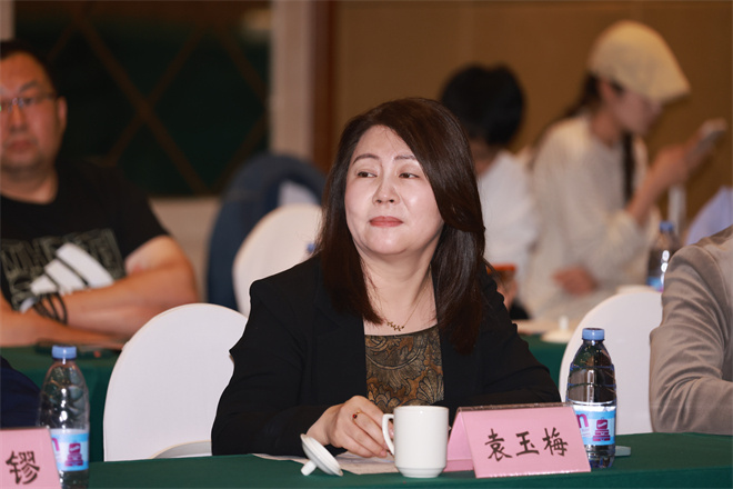 《度华年》研讨会：古装剧照映现代情思 -2
