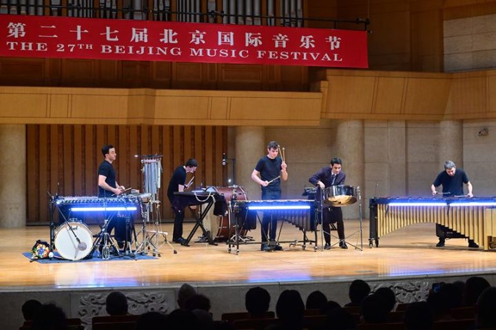 安迪·秋保携沙盒打击乐团新作《7·柱》再登北京音乐节 -1