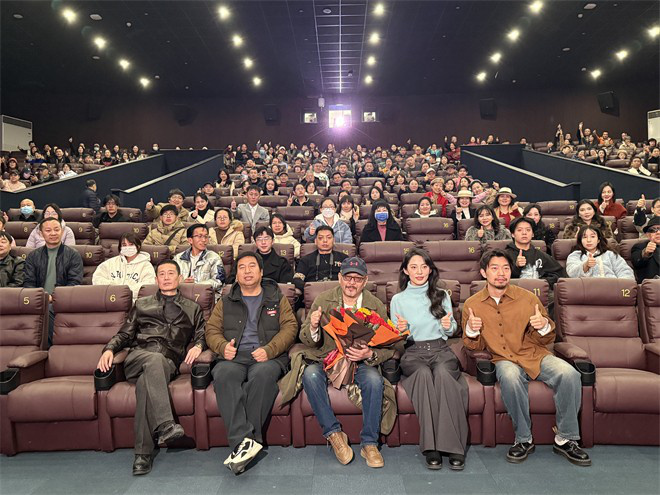 《美好岁月》首映：探索烽火年代爱与信仰 -1