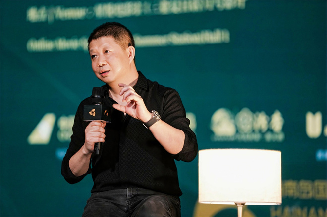 曹郁大师班在海南揭秘《八佰》等电影代表作 -2