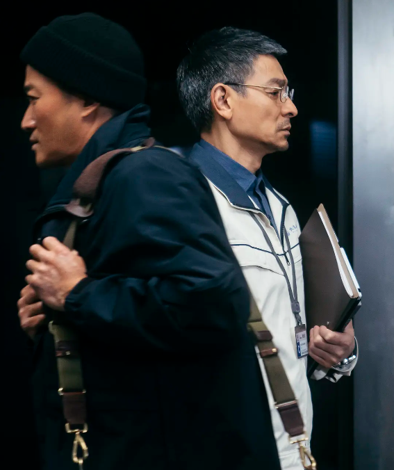 《流浪地球3》分为上下两部，三年后上映，主演阵容引发争议 -1