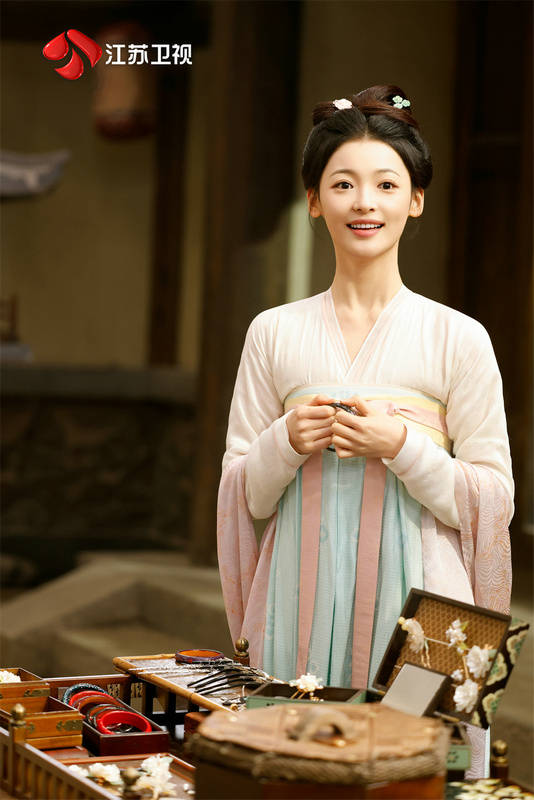 江苏卫视热播《珠帘玉幕》小人物“升职记”引发共鸣 -2