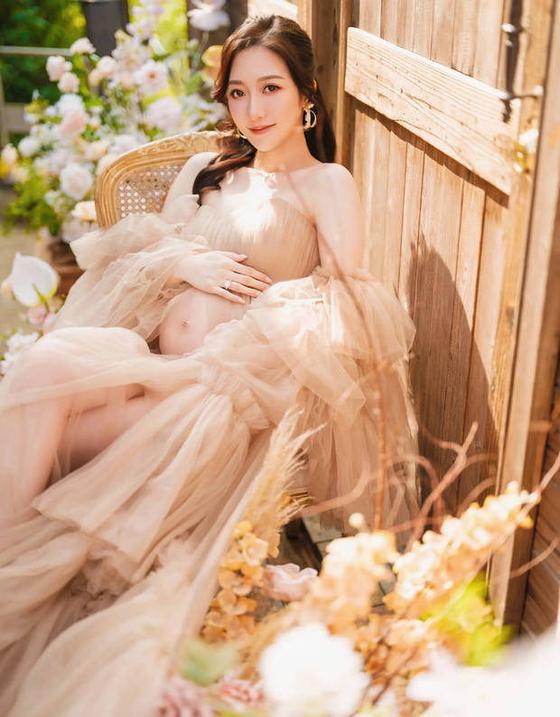 何依婷孕照曝光：《天鹅颈》灵气四溢 -4