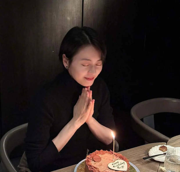 49岁梁咏琪生日派对：古天乐等好友共庆，状态大好 -2