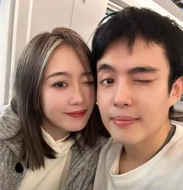 王星论婚姻：与嘉嘉“当然结婚”，仍需努力 -1