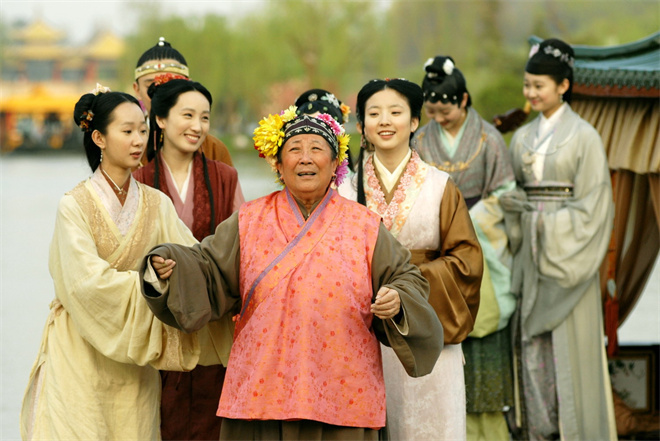 《红楼梦》“刘姥姥”扮演者叶琳瑯逝世，享年93岁 -1