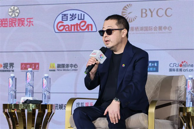 贾樟柯十年“故人”之约：时代回望与未来对话 -1